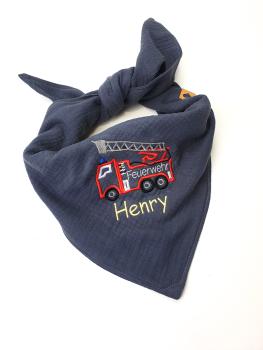 Musselintuch mit Feuerwehrauto